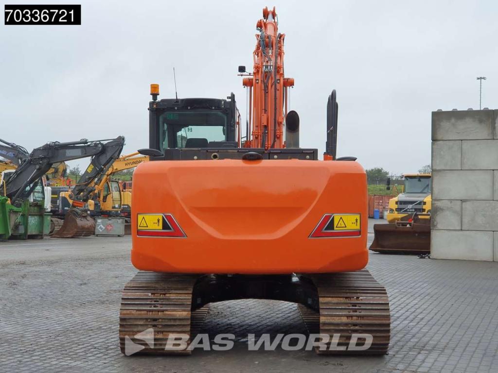Hitachi ZX130 LCN-7 5 Buckets Photo 6