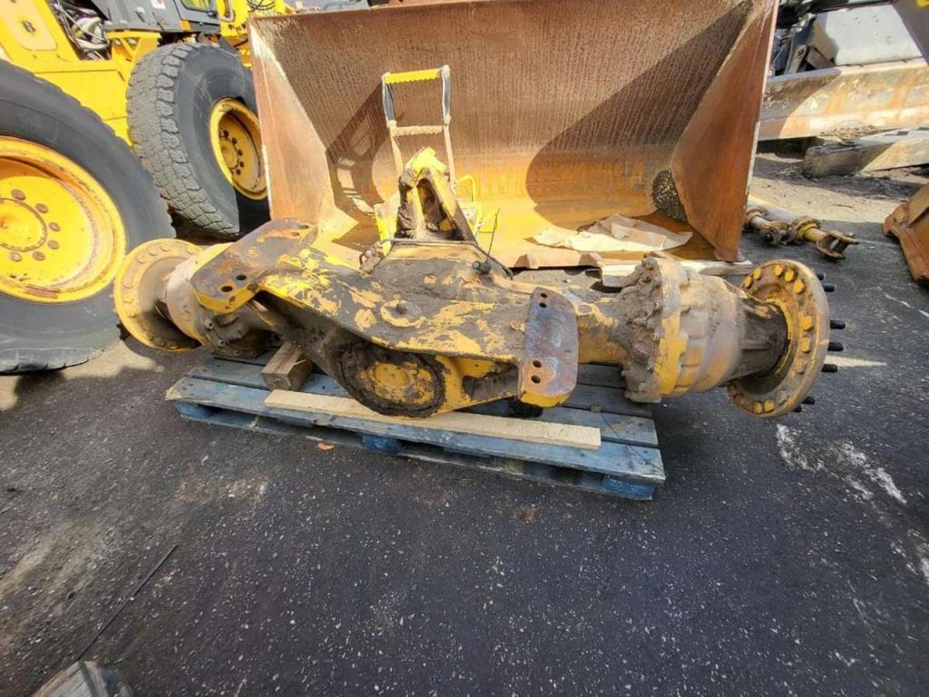 Volvo rear axle 23943 for Volvo L110E, L120E Photo 4