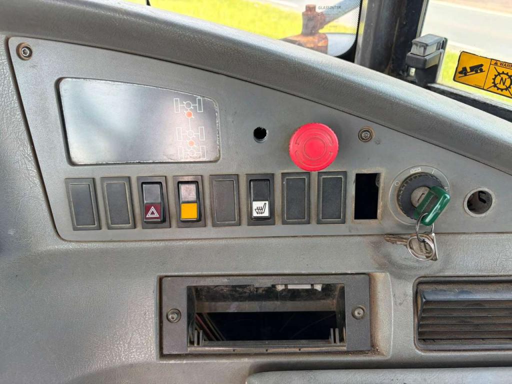 Volvo A25D Photo 20