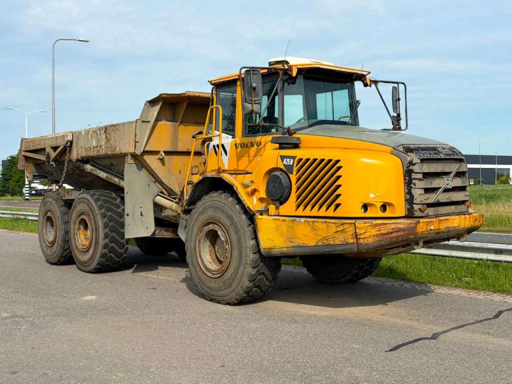 Volvo A25D Photo 7