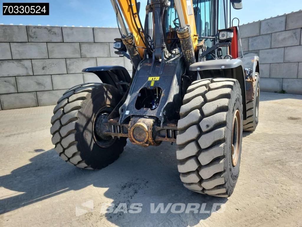 Case 921 G HIGH TIP BUCKET Photo 23