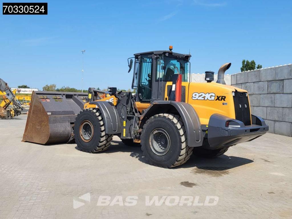 Case 921 G HIGH TIP BUCKET Photo 5