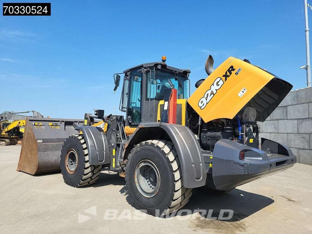 Case 921 G HIGH TIP BUCKET Photo 8
