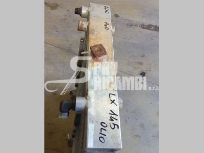 Refroidisseur d'huile hydraulique pour Hitachi LX 145 en vente par PRV Ricambi Srl