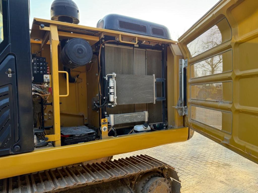 Caterpillar 323FLN Photo 5