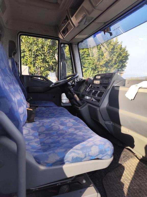 Iveco EUROCARGO ML100E22 Photo 18