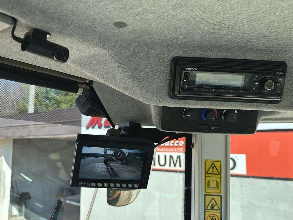 Volvo SD135B Photo 18
