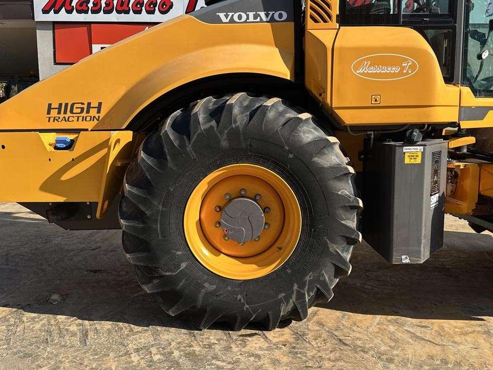 Volvo SD135B Photo 4
