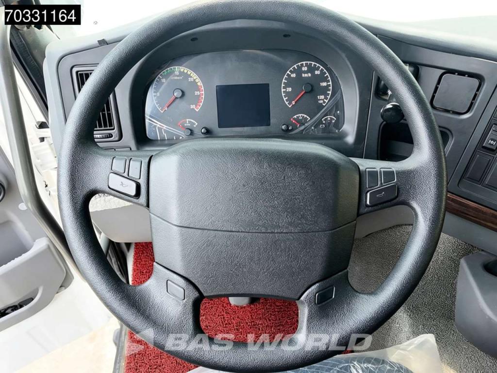 Sinotruk HOWO 371 6X4 Photo 24