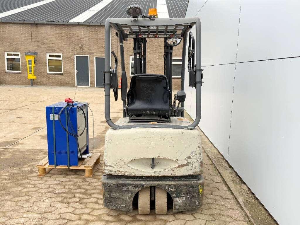 Crown SC4240-1.6 - Duplex / Side Shift / Full Electric Photo 4