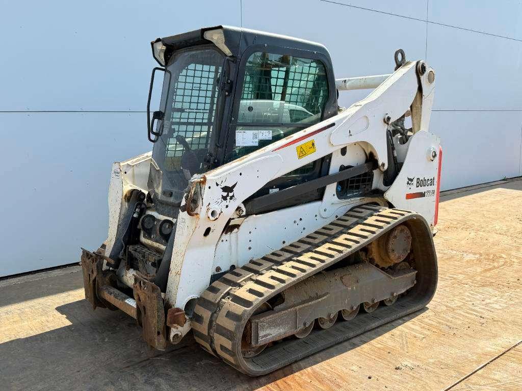 Bobcat T770 - Closed Cab / Quick Coupler Photo 1