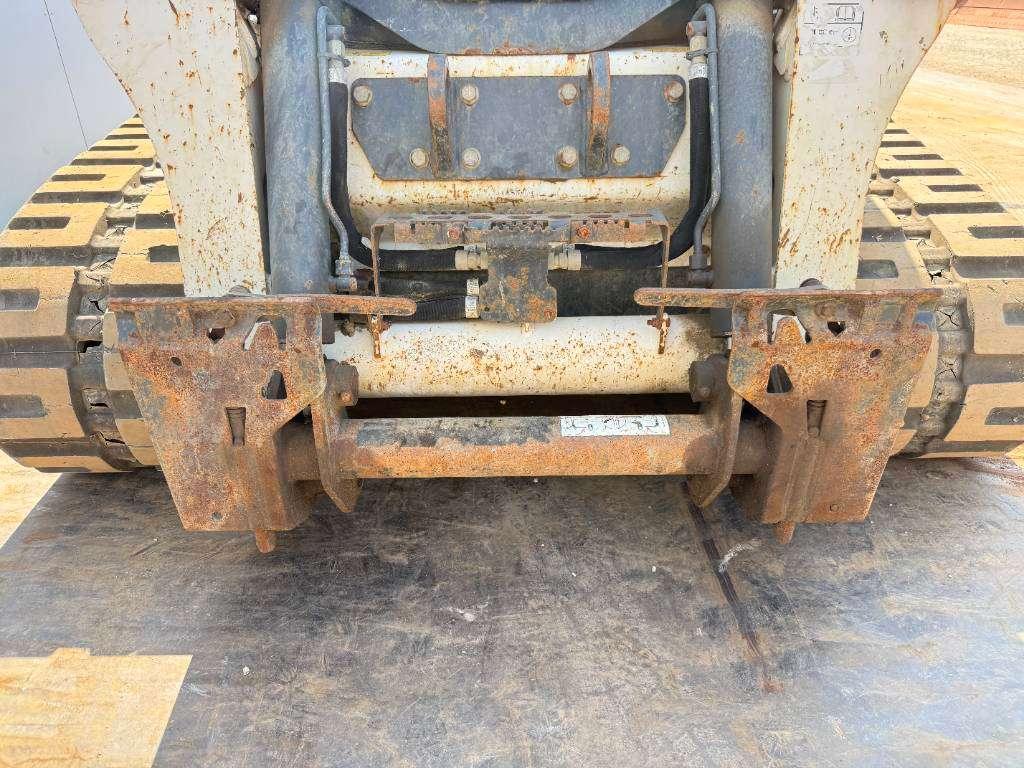 Bobcat T770 - Closed Cab / Quick Coupler Photo 15