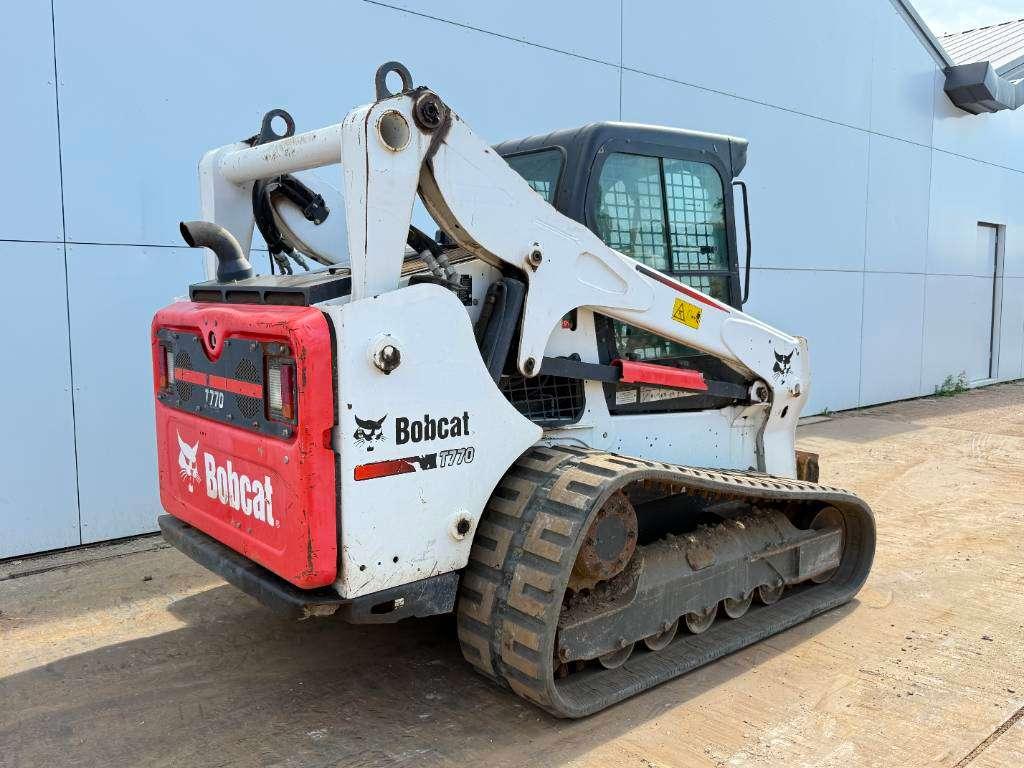 Bobcat T770 - Closed Cab / Quick Coupler Photo 5