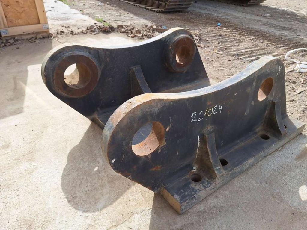pin-on for 35-45 ton excavators Attachment plate Photo 5