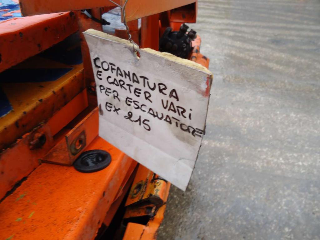 Capot et panneau de carrosserie pour Fiat Hitachi EX215 Photo 7