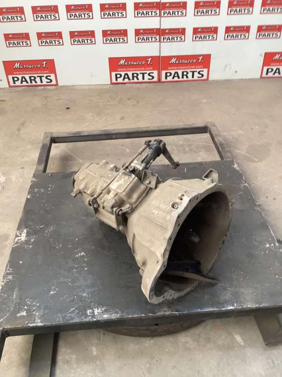 Boîte de Vitesses pour Nissan CABSTAR Photo 3