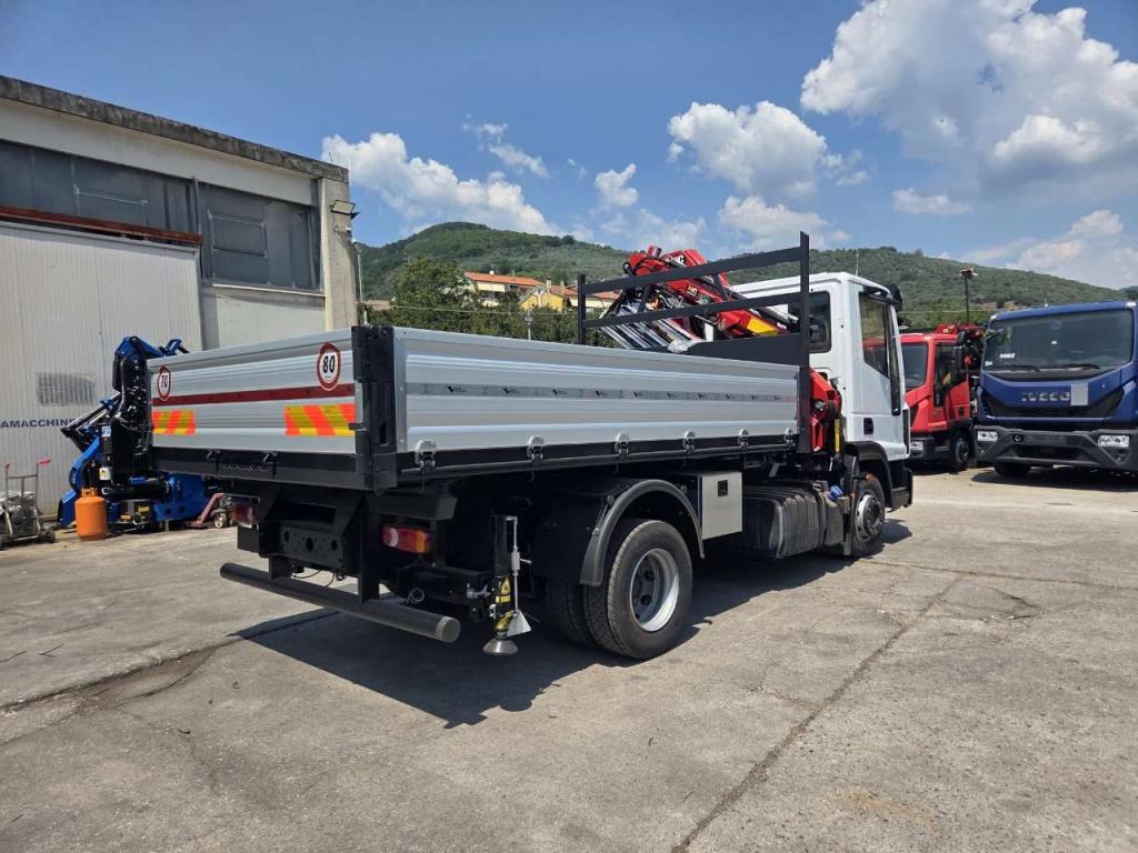 Iveco EUROCARGO 120-190L Photo 12