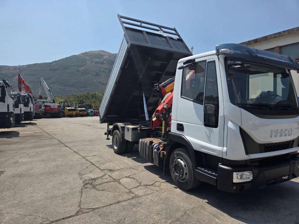 Iveco EUROCARGO 120-190L Photo 28