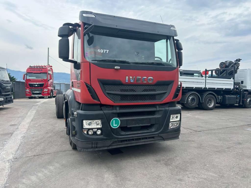 Iveco STRALIS HI-STREET 260S31 Photo 8
