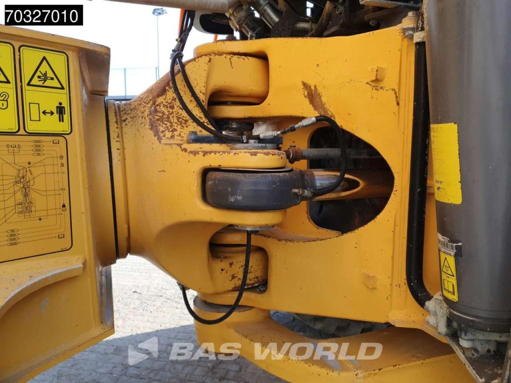 Volvo A60 H Full Service History - CE Photo 23