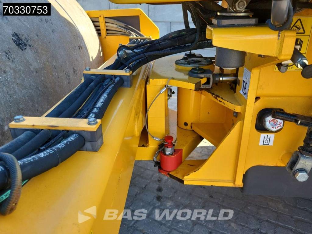 Volvo SD115 B A/C Photo 20