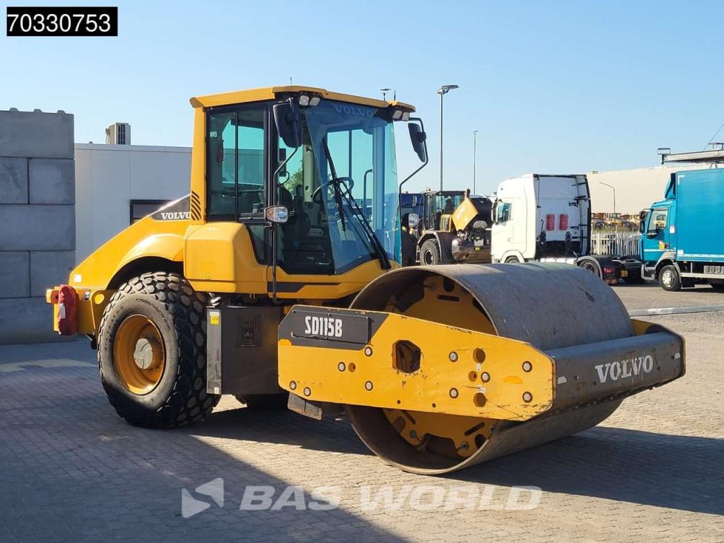 Volvo SD115 B A/C Photo 6
