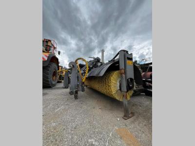 Holms SH - 3,0 for 12-18 ton machines en vente par Balavto