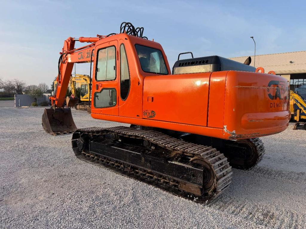 Komatsu PC200EN-6K Photo 1