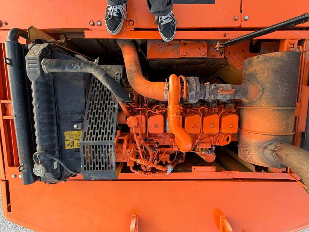Komatsu PC200EN-6K Photo 12