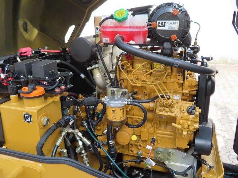 Caterpillar CB2.7GC Photo 10