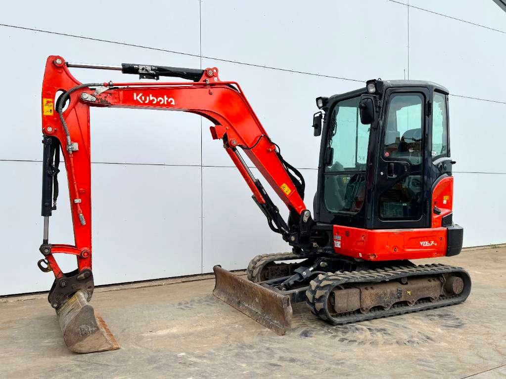 Kubota KX 037-4 - Hammer Lines / Quick Coupler Photo 2