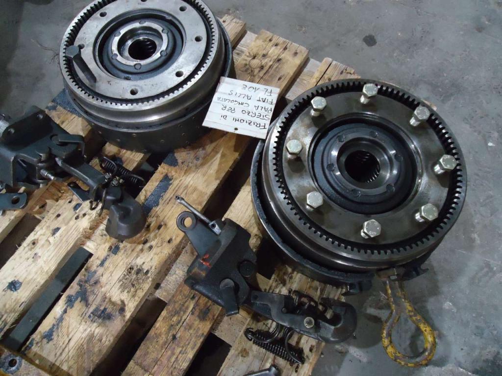 Embrayage de direction pour Fiat Allis FL10E - FD10E Photo 3