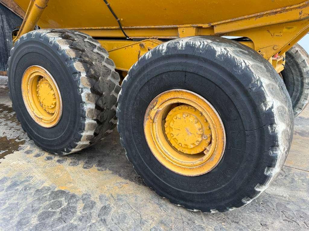 Caterpillar 735 - Automatic Greasing / Camera Photo 28