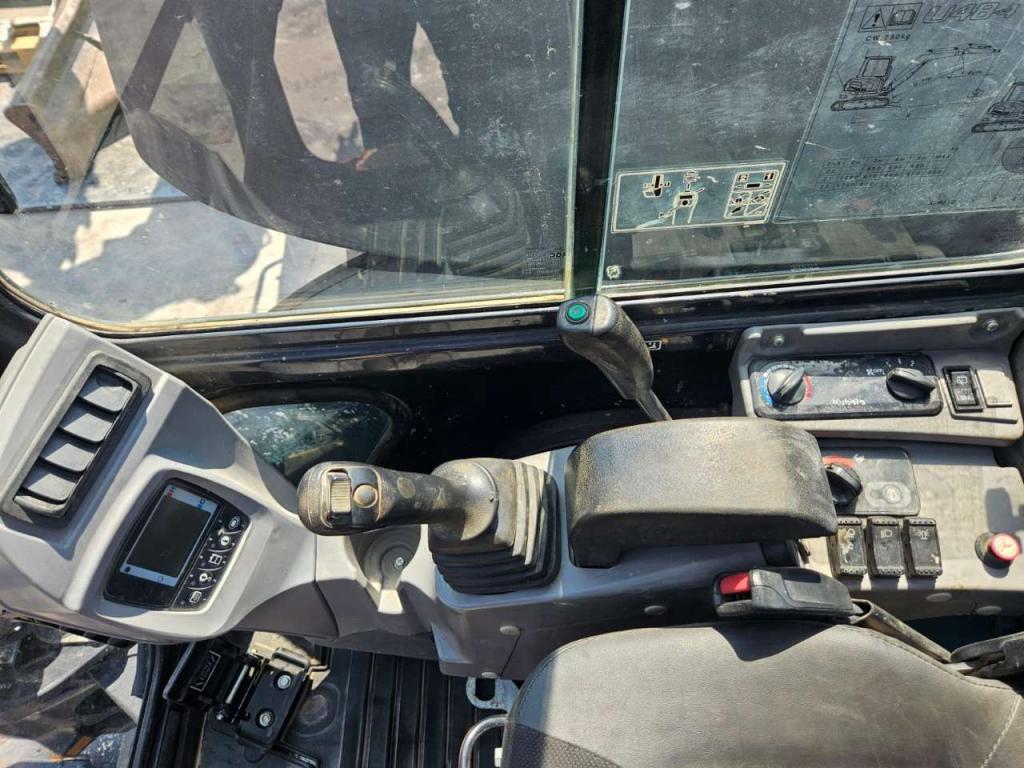 Kubota U48-4 Photo 10