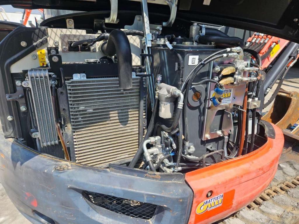 Kubota U48-4 Photo 12