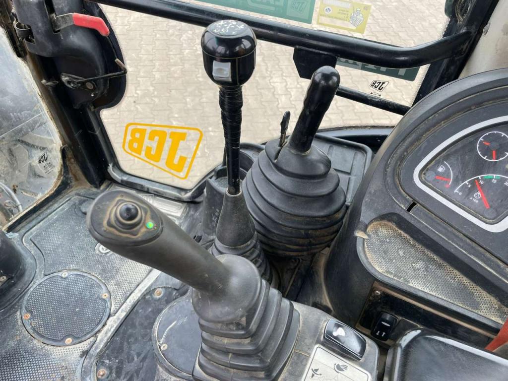 JCB 4CX Photo 22
