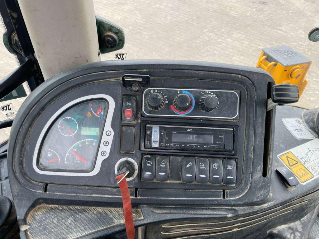 JCB 4CX Photo 23