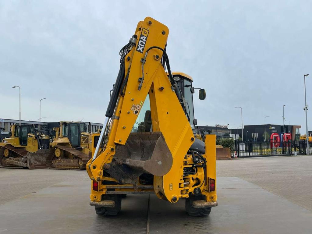JCB 4CX Photo 7