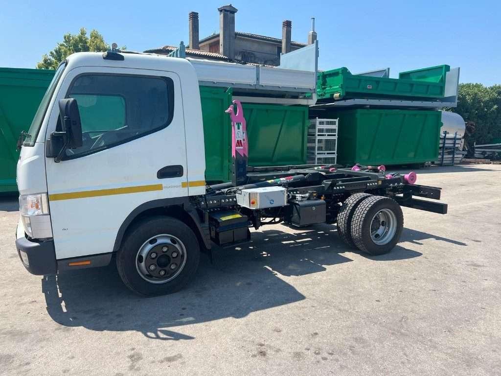 Mitsubishi FUSO 7C15 SCARRABILE NUOVO Photo 5