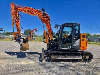 Hitachi Zaxis 85 USB-5 braccio triplice Photo 1
