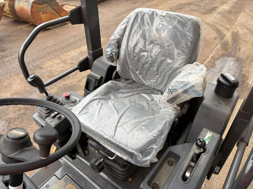 Case 450 NX Photo 16