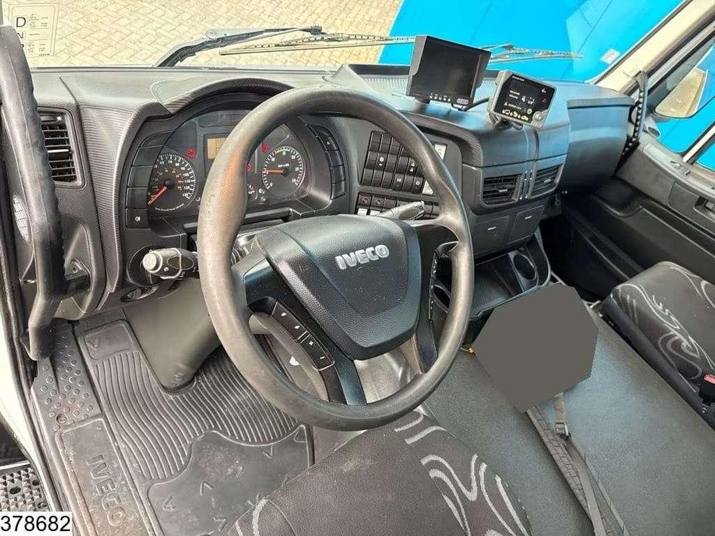 Iveco TRAKKER AD 260T36 Photo 11