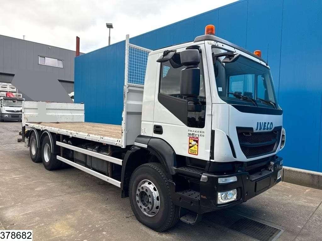 Iveco TRAKKER AD 260T36 Photo 13