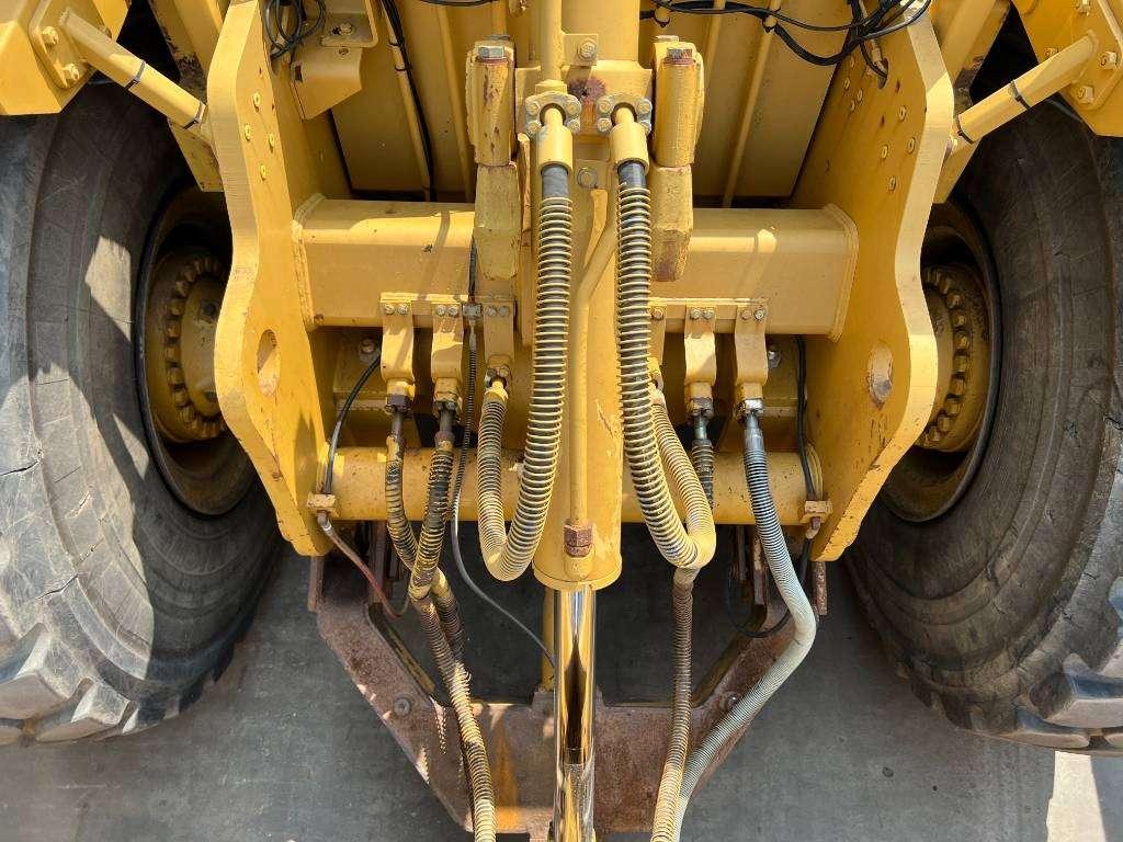 Caterpillar 824H Photo 9
