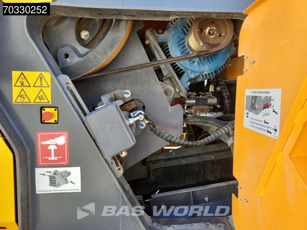 Barford 750J CAT C4.4 Engine Photo 15