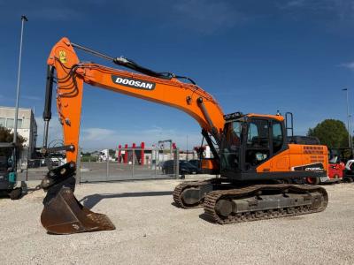 Doosan DX235NLC-5 en vente par MEK Srl