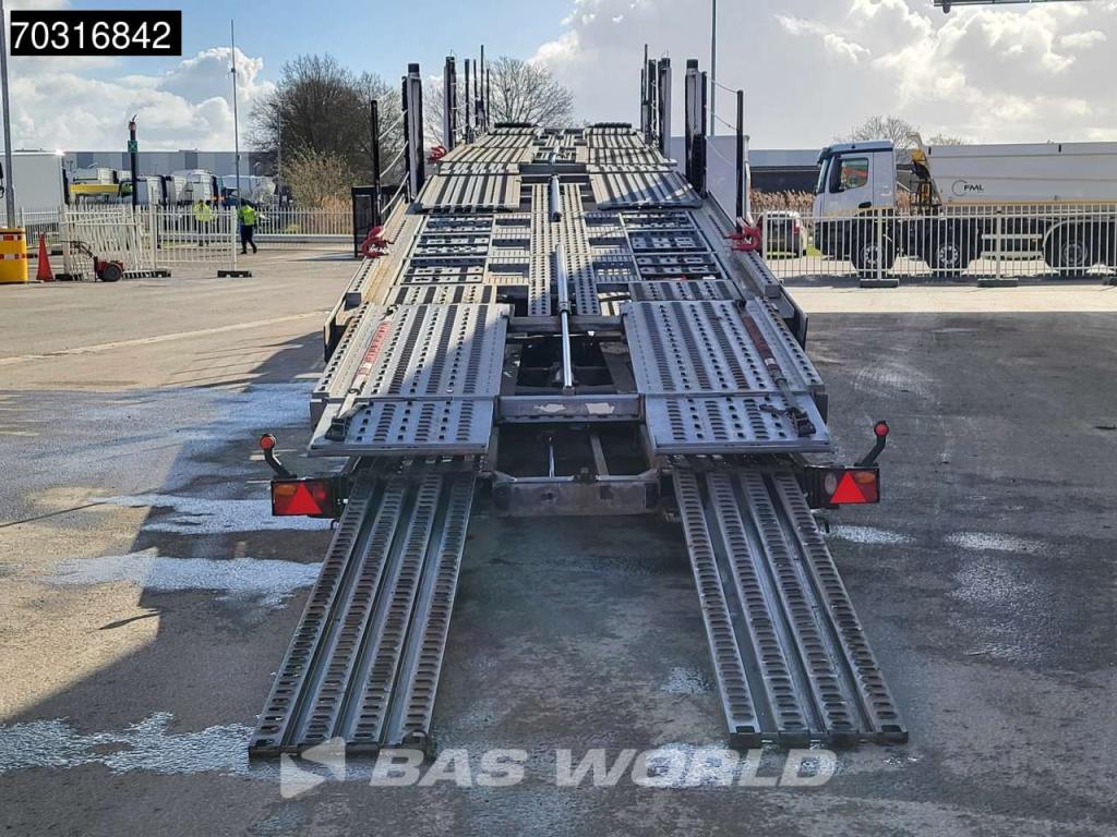 Mercedes-Benz Axor 1833 4X2 Photo 16