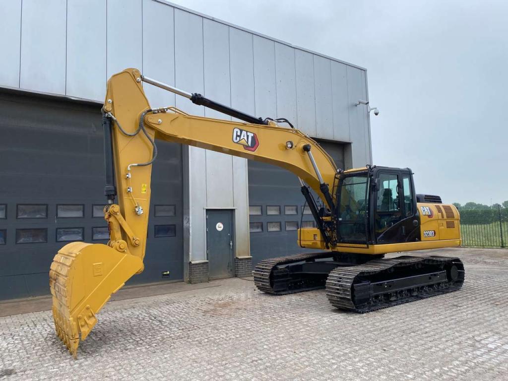 Caterpillar 323D3 Photo 2