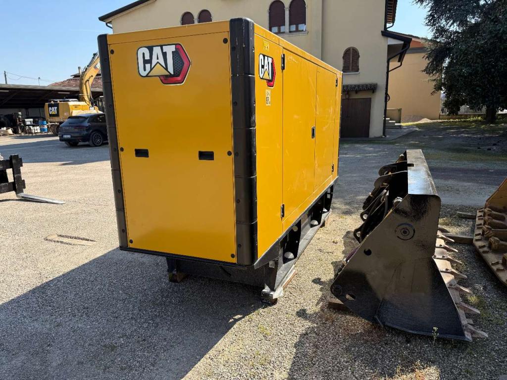 Caterpillar DE 165 EO Photo 2