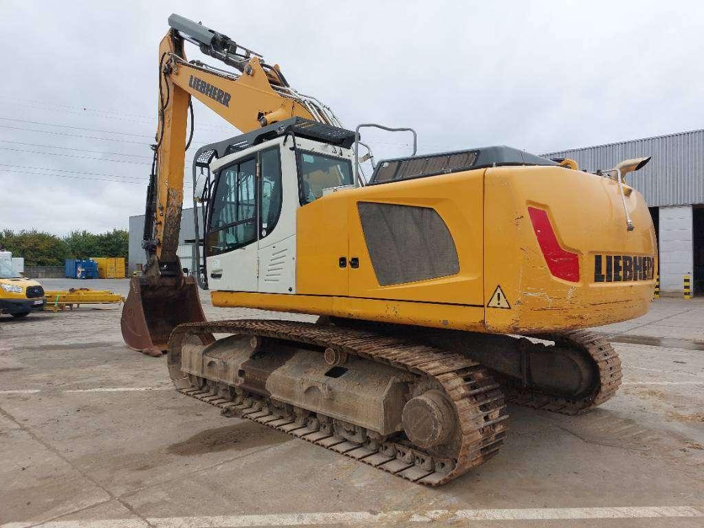 Liebherr R 936 LC Photo 5